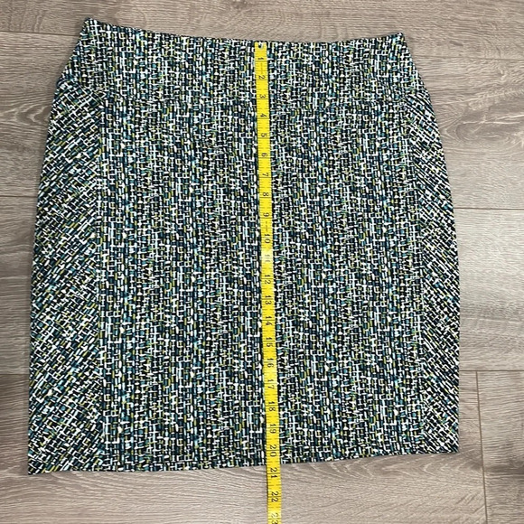 J. Jill The Wearever Collection Smooth Fit Pencil Skirt M Petite - Picture 6 of 12